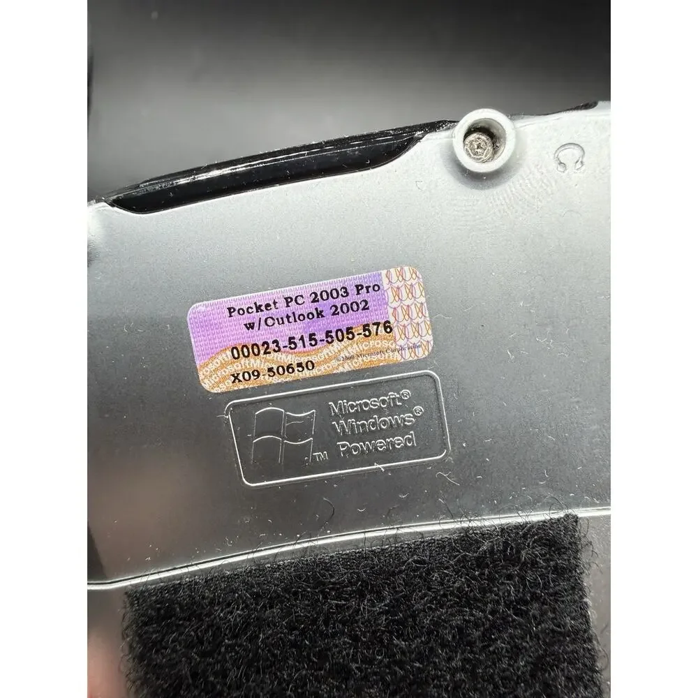 HP iPAQ Pocket PC PDA Touchscreen 240x320 Intel XScale X09-50650 In Case -C32